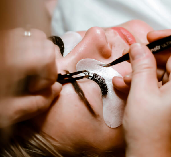 Eyelash Extensions Service in Bangalore
